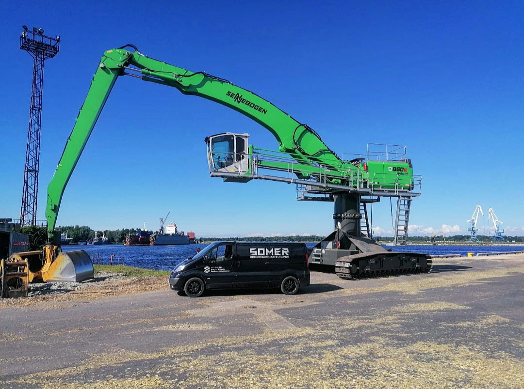 Servisa speciālists darbā